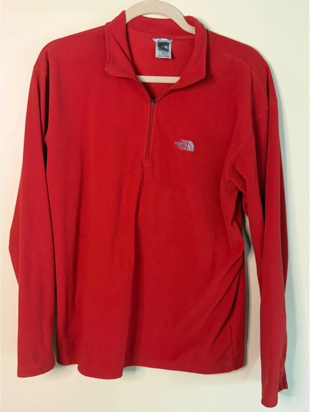 The North Face Red Men's Medium Polyester Fleece Pullover